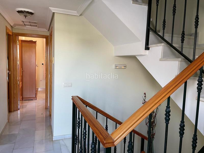 Foto 59137cd3-07e2-4659-9798-f639747c518f. Casa amb calefacció aparcament a Poniente-Norte - Miralbaida - Parque Azahara Córdoba