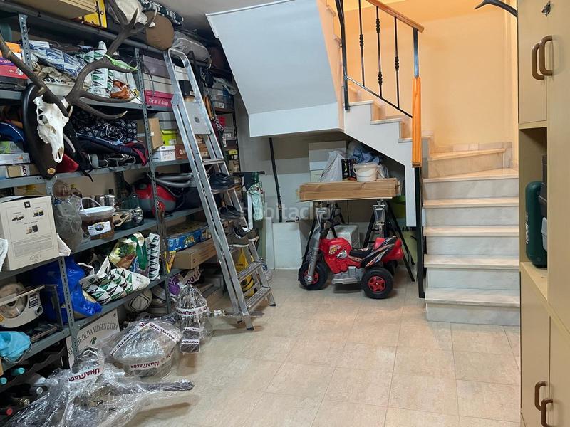 Foto a419b491-84c6-42e2-9cf3-5fee5b5659fa. Casa amb calefacció aparcament a Poniente-Norte - Miralbaida - Parque Azahara Córdoba