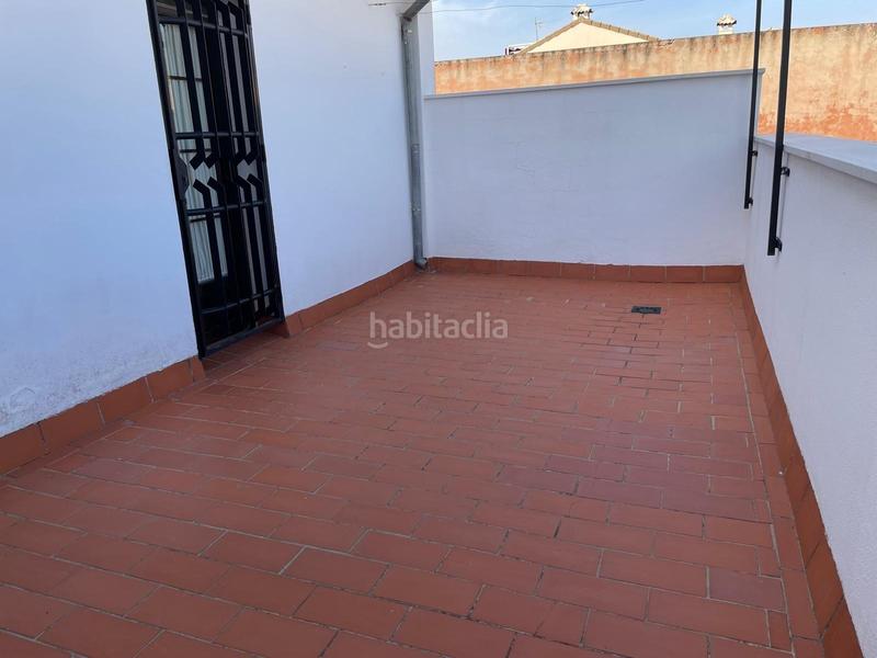 Foto fa116787-ade1-4155-8ff9-e8a65057e0d0. Casa amb calefacció aparcament a Poniente-Norte - Miralbaida - Parque Azahara Córdoba