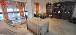 Pis a Ollerías - San Cayetano. Amplio piso familiar en avenida ollerías de 190 m2