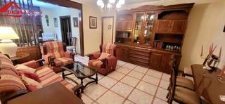 Appartement à Sta. Marina - San Andrés - San Pablo - San Lorenzo. Piso listo para entrar a vivir en av. barcelona, con ascensor