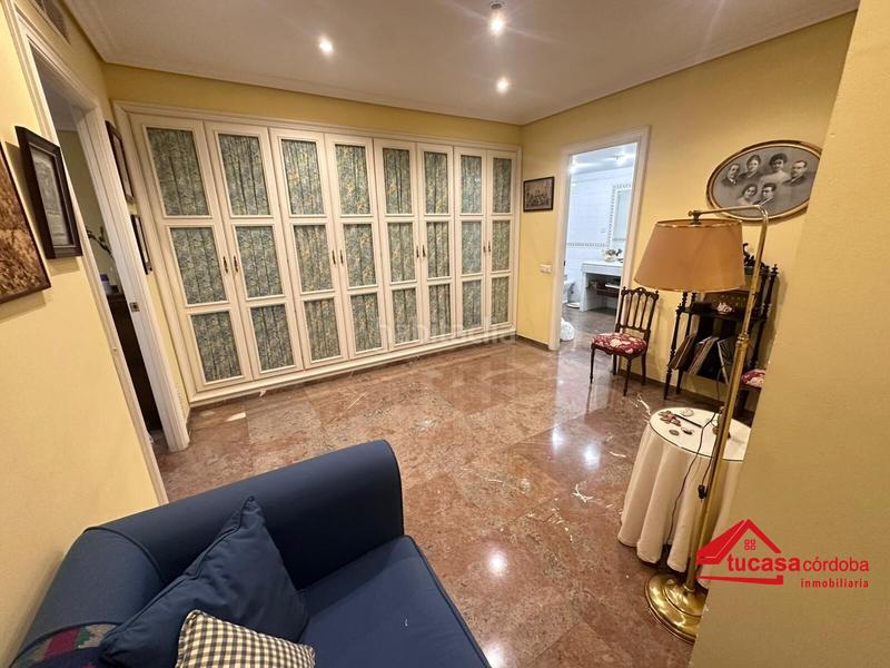 Foto 7662f0ec-b106-447d-804a-65f0bd34f3a0. Flat with parking in Centro Córdoba