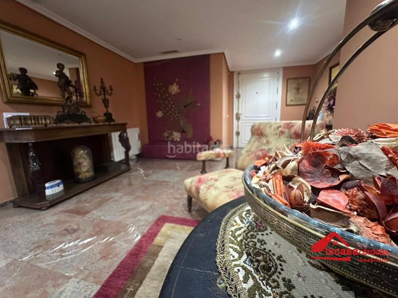 Foto b3ffc4c9-4432-4923-8490-53c2877197ef. Flat with parking in Centro Córdoba