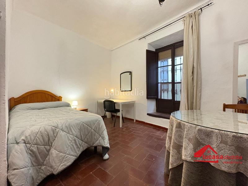 Foto 5fc504a9-208d-46e4-8b97-9199cd3c3111. Casa a casco histórico - ribera - san basilio Córdoba