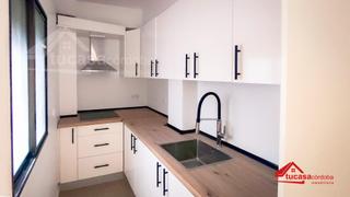 Flat in Casco Histórico  - Ribera - San Basilio. Pisazo reformado en el centro de córdoba  junto a la ribera y sa