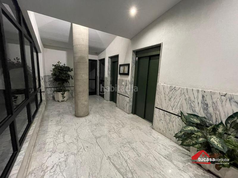 Foto 94967823-9d71-4e13-8e5a-ea167d7276b1. Appartamento con parcheggio in Ciudad Jardín - Zoco Córdoba