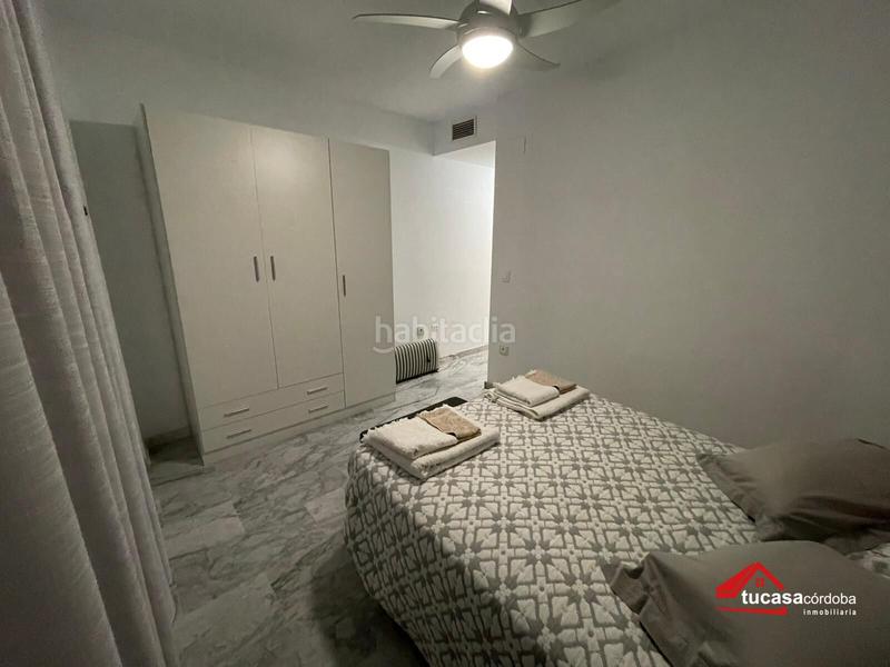 Foto c216c661-41ce-4c3b-85d3-73fb6099eab1. Appartamento con parcheggio in Ciudad Jardín - Zoco Córdoba