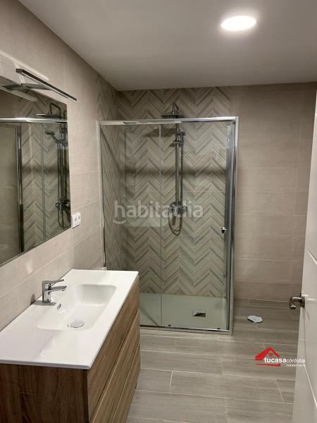 Foto e9b0c4fd-68d6-4802-97a6-0049a0c48023. Maison avec parking dans Lopera