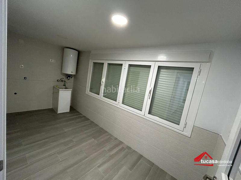 Foto f47a02f2-7f46-48b7-a4d4-12850e86ef5f. Maison avec parking dans Lopera