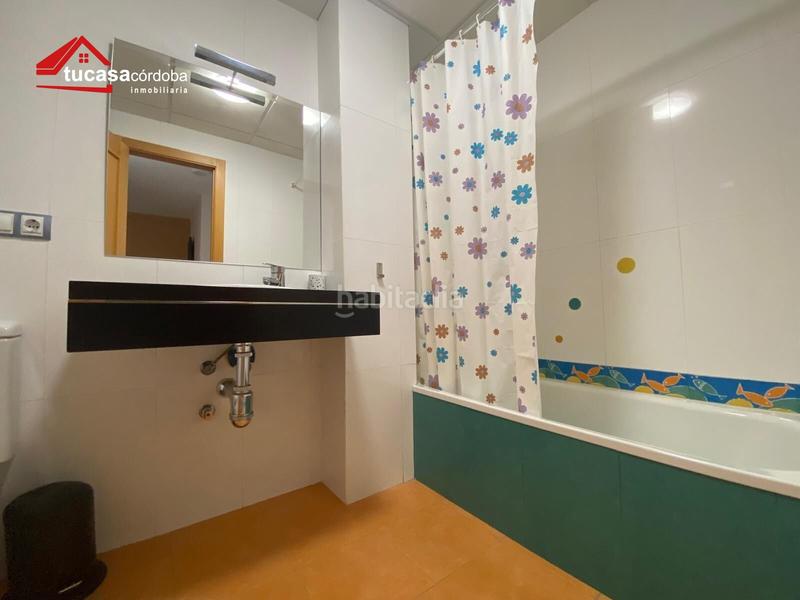 Foto 67d85e11-b92a-4e50-8622-b943d6f61bcb. Casa adossada amb aparcament a Alcolea Córdoba