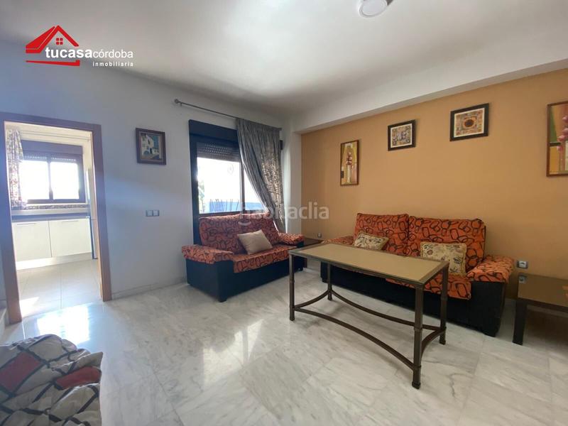 Foto 8a176195-9f6e-4b85-a004-2ce7ab1e4cad. Casa adossada amb aparcament a Alcolea Córdoba