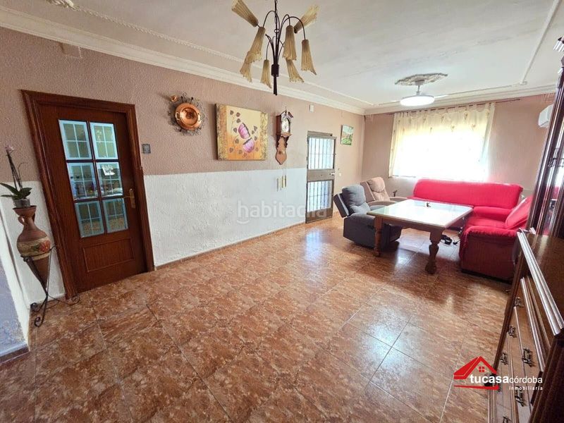 Foto fff2ac0b-1403-4e3e-be2d-07e05a61a519. Casa amb aparcament a Villarrubia Córdoba