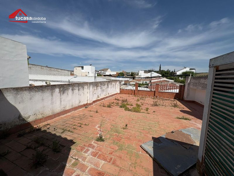 Foto 4b62aab3-18da-41b2-b4eb-637541f38746. Casa amb aparcament a Santa Cruz Córdoba