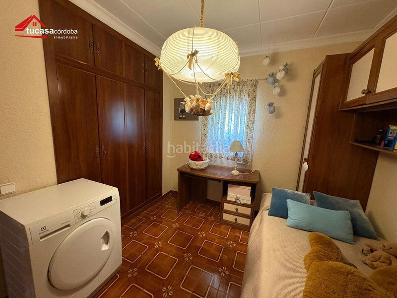 Foto f8aec1e1-7185-40bb-9a30-72799b449357. Casa amb aparcament a Santa Cruz Córdoba