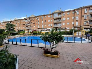 Etagenwohnung in Poniente-Norte - Miralbaida - Parque Azahara. Espacio, luz y confort en parque azahara el hogar que estabas es