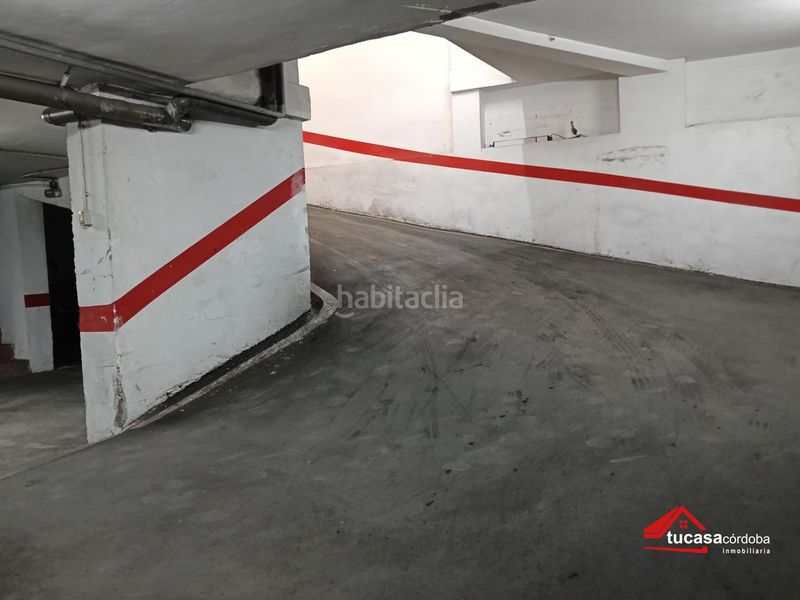 Foto 5ae4ab0a-9823-48a0-be94-0d3e5f60244e. Aparcament cotxe a Centro Córdoba