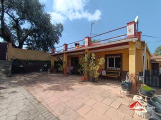 Haus in Paraíso Arenal - La Colina. Casa hipotecable para reformar a tu gusto en carrera del caballo