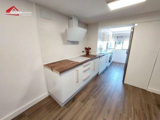 Pis a Sector Sur. Piso reformado en sector sur zona alta edificio con ascensor  to