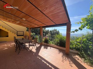 Mas à El Higuerón. Finca rústica con piscina en trassierra  las jaras  gran parcela