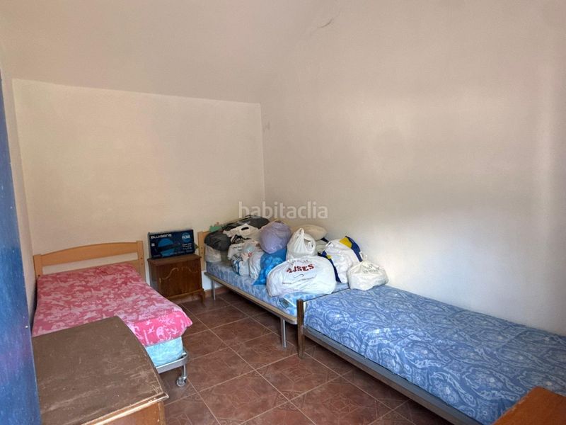 Foto a0eca784-3962-40c8-a971-8f13ff83df95. Masia amb aparcament a Obejo