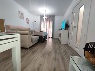Pis a Ciudad Jardín - Zoco. Estupenda vivienda en nuevo zoco, con magnífico y gran patio por