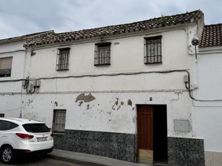 Haus in Santa Cruz. Oportunidad  gran solar urbano de 306 m2 en santa cruz córdoba