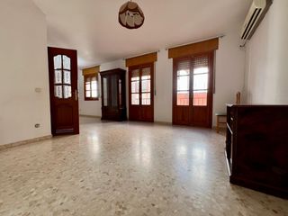Etagenwohnung in Villafranca de Córdoba. Amplio y tranquilo piso en villafranca