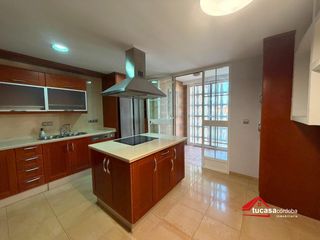 Flat in Ciudad Jardín - Zoco. Exclusiva en zocoponiente  un hogar pensado para disfrutar cada