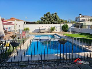 Masia a Alcolea. Casa no hipotecable con piscina privada en las cigüeñas!