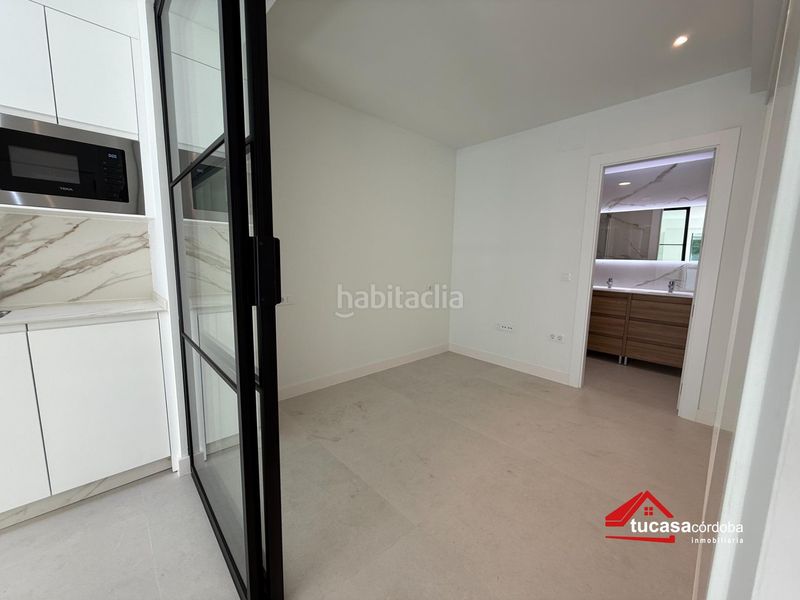 Foto f69c9eb7-8758-4927-9a7f-d76f8dcf3c13. Àtic a Playa de los Boliches Fuengirola
