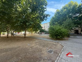 Etagenwohnung in Sector Sur. Exclusiva. oportunidad en polígono guadalquivir, córdoba!