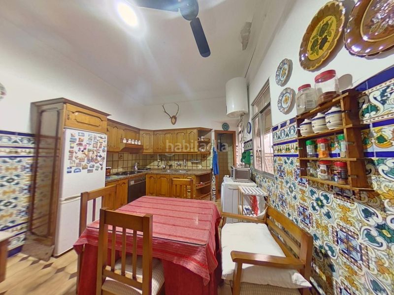 Foto a0ed7d21-7d1d-4fe4-9e29-849293e20aa1. Casa amb aparcament a Centro Córdoba