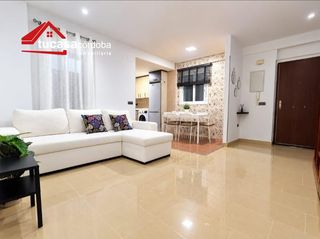 Pis a Sagunto - Edisol. Entreplanta de 72 m2 con reforma integral y patio privado en sag