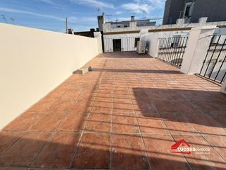 Casa en Sta. Marina - San Andrés - San Pablo - San Lorenzo. Casa reformada a estrenar junto a san andrés  casco histórico