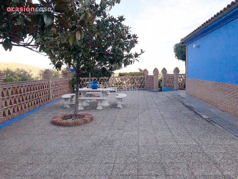 Foto b9a85c5f-1765-4b43-868e-f76acf8536a4. Chalet avec parking dans Alcolea Córdoba