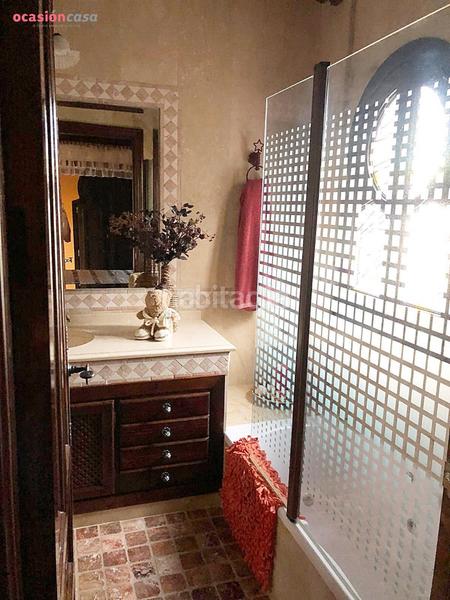 Foto eccd14d2-2b8b-417c-ba01-fc8049df5052. Chalet avec parking dans Alcolea Córdoba