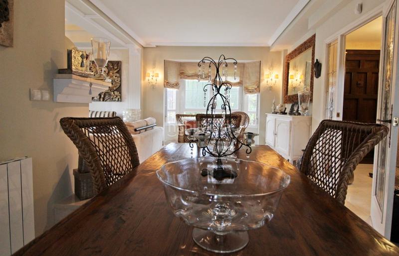 Foto 70782fbd-4103-43a2-954a-eca5d325074a. Chalet mit kamin parking pool in Paraíso Arenal - La Colina Córdoba