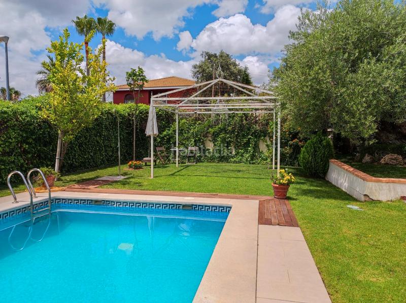 Foto 81dd7869-4e46-4d1f-9aa7-0981239f7740. Chalet mit kamin parking pool in Paraíso Arenal - La Colina Córdoba