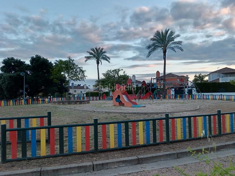 Foto bfbdb08c-49dc-4aef-8b9f-f559f1e6b5d7. Chalet mit kamin parking pool in Paraíso Arenal - La Colina Córdoba