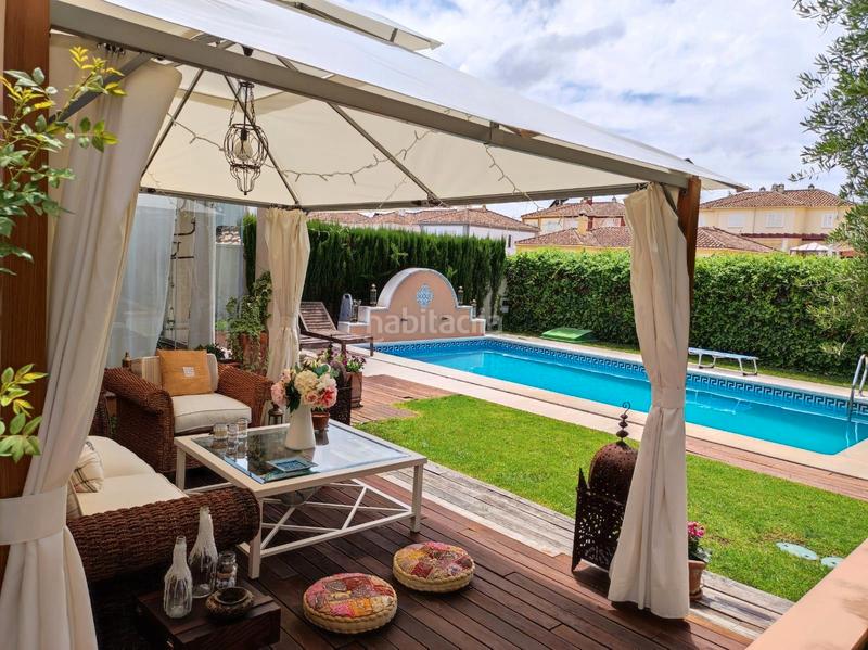 Foto c80dd796-c196-454d-a937-7b83403ac3b4. Chalet mit kamin parking pool in Paraíso Arenal - La Colina Córdoba