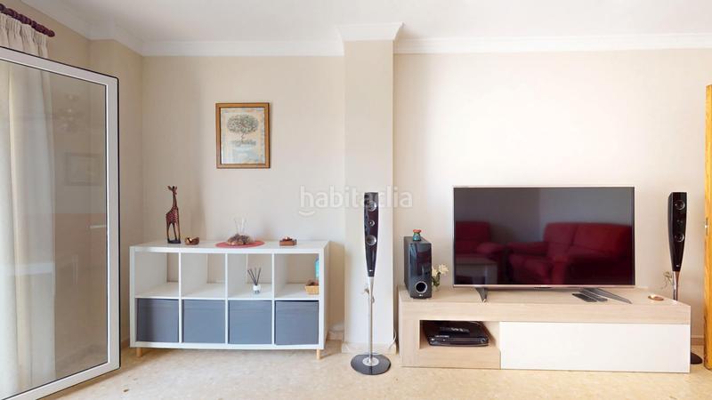 Foto 85a9cacb-a70b-4a53-8399-f22fa8bd4f95. Etagenwohnung mit parking pool in El Morche Torrox