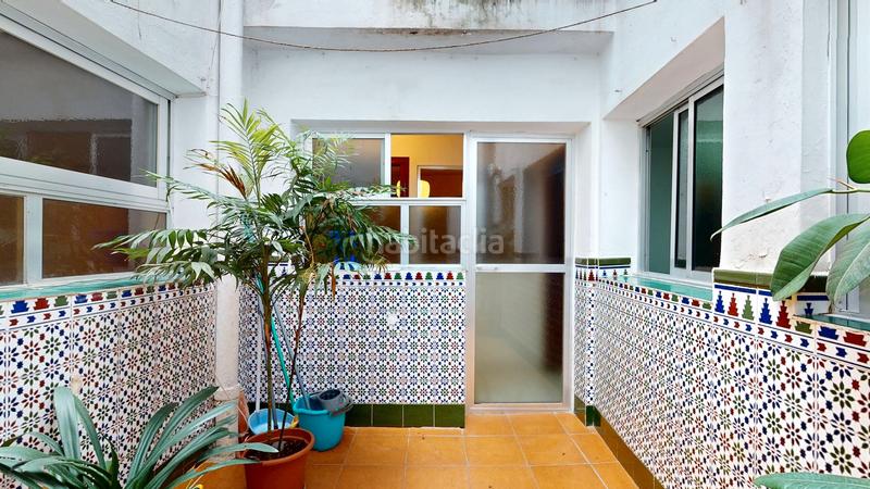 Foto b6320179-85a0-4103-91d6-af25f3722a4a. Rez-de-chaussée dans casco histórico - ribera - san basilio Córdoba