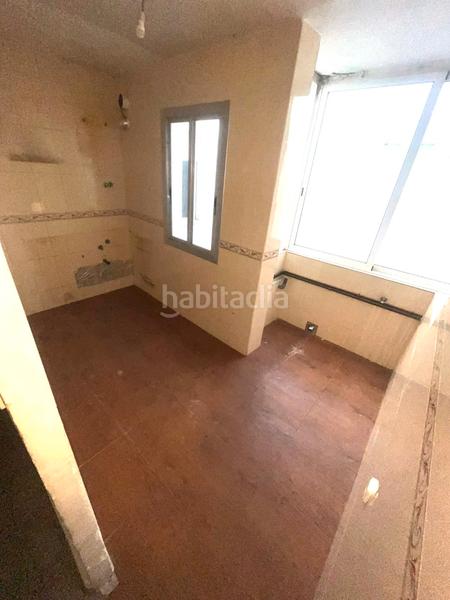 Foto a9fba395-2c3e-420b-b604-128cfc6e6b59. Appartamento in calle de la previsión 16 in Ciudad Jardín - Zoco Córdoba