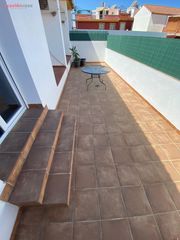 Miete Etagenwohnung in Poniente-Norte - Miralbaida - Parque Azahara. Gran oportunidad de alquiler.
