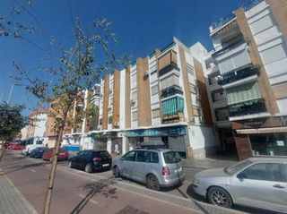 Pis  Avenida de libia. Procedencia  bancaria. periodo de subasta