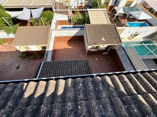 Maison jumelée à Calle Geógrafo Martín Torres Márquez