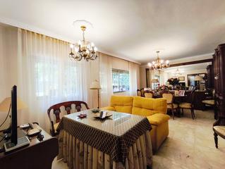 Appartement à Calle evangelista 7. Oportunidad amplio piso en planta baja muy luminoso y tranquilo