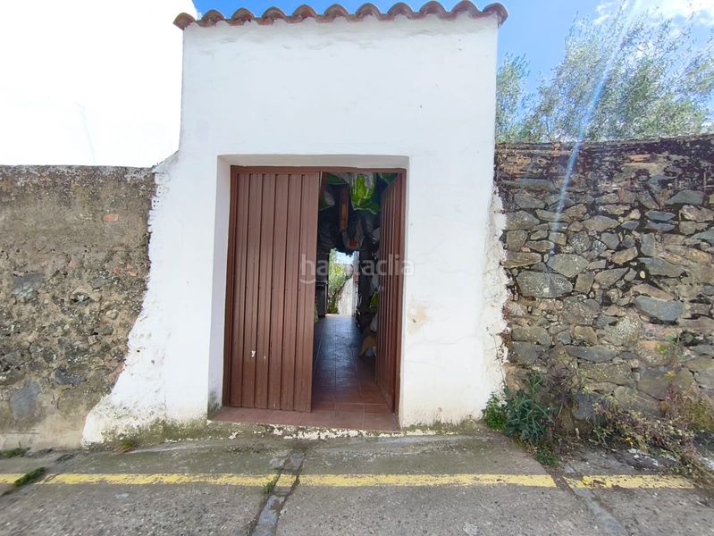 Foto babccca7-d3c2-48be-a690-3b1184ba3029. Casa a calle de velarde 52 a Cazalla de la Sierra