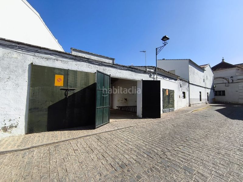 Foto 05fffeac-b2b2-40f7-9fda-824e21728b90. House with fireplace parking in Cazalla de la Sierra