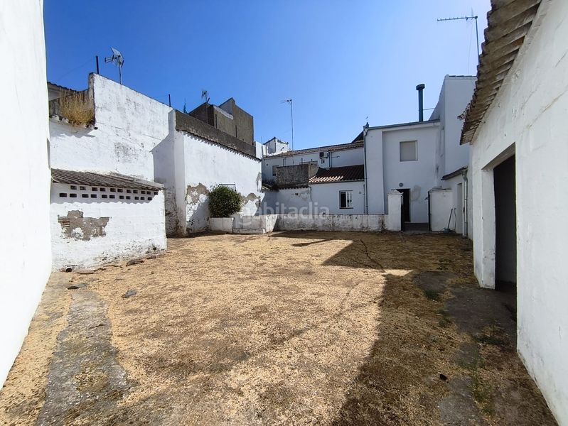Foto bb3b2b86-7b68-4ded-b8c0-31d249ab5000. House with fireplace parking in Cazalla de la Sierra